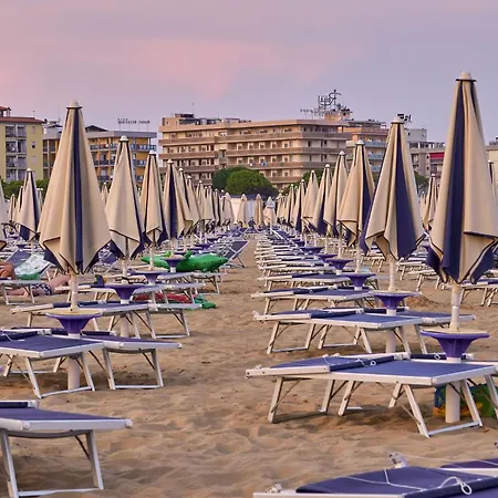 Cozy Escape By The Sea In Bibione